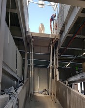 Cięcie betonu piłami tarczowymi- rozbiórka rampy zjadowej na parkingu galerii handlowej